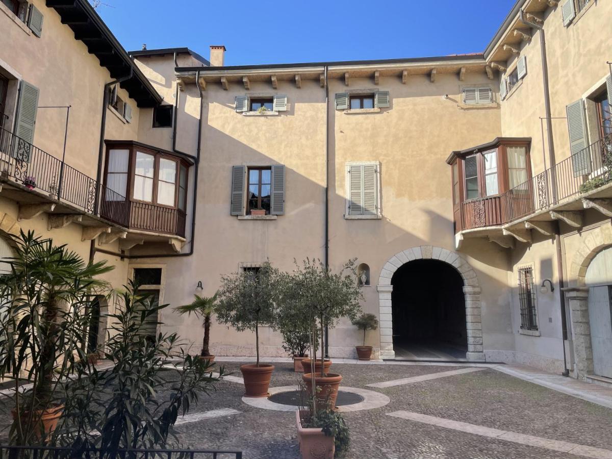 Antiche Colonne Suite Verona Eksteriør billede