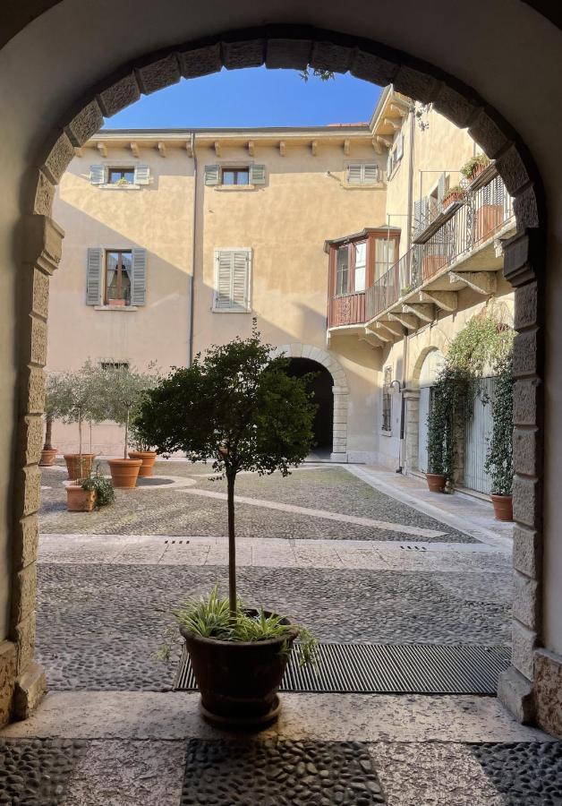 Antiche Colonne Suite Verona Eksteriør billede